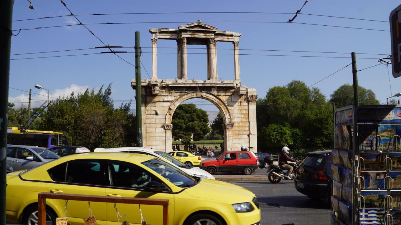 ★ Plaka, Center Of All Greek Legends ★ Афины Экстерьер фото