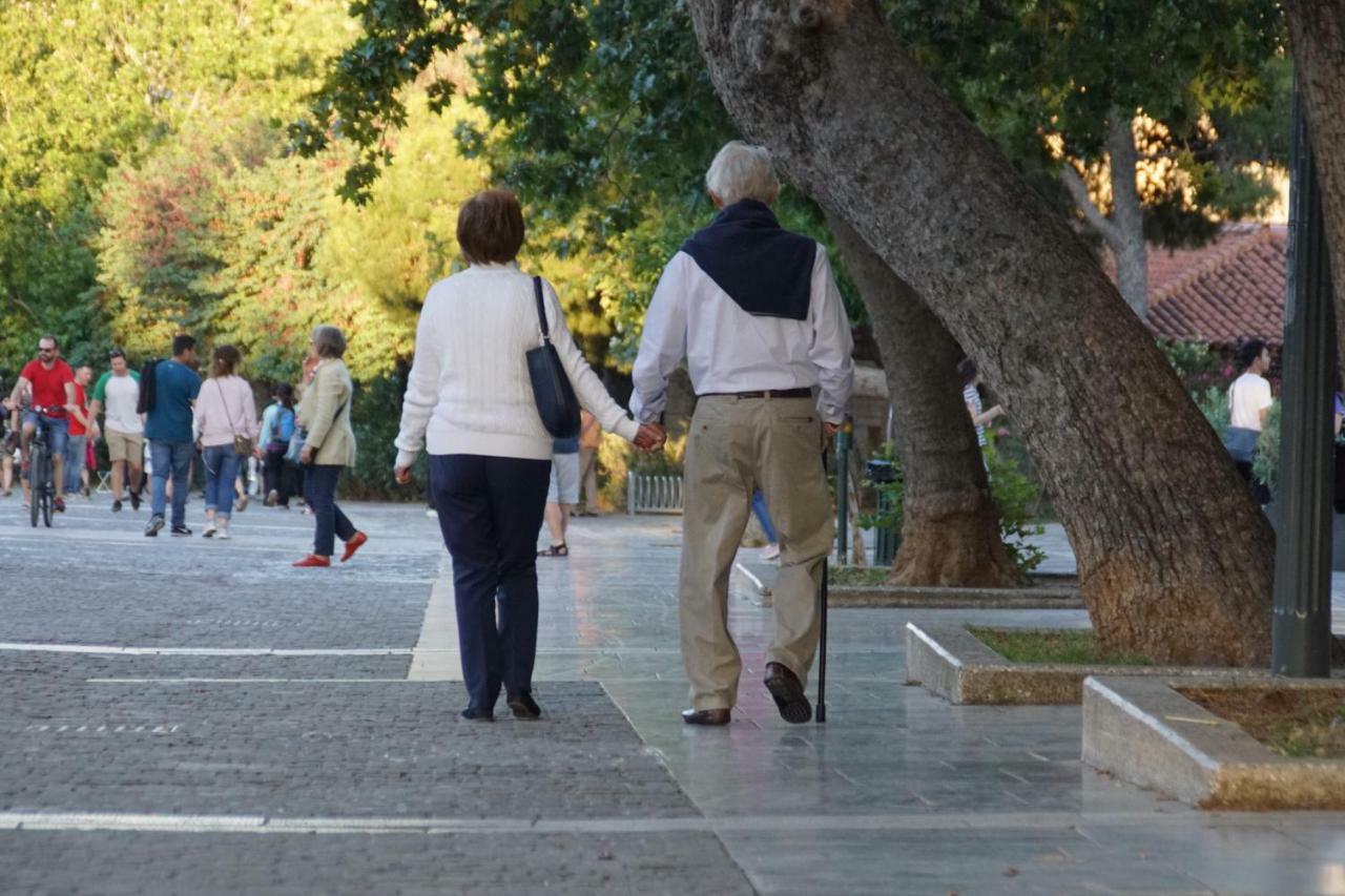 ★ Plaka, Center Of All Greek Legends ★ Афины Экстерьер фото